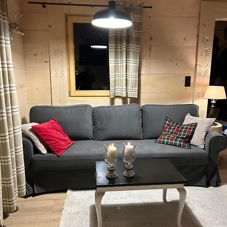 別荘 Gromada ザコパネ